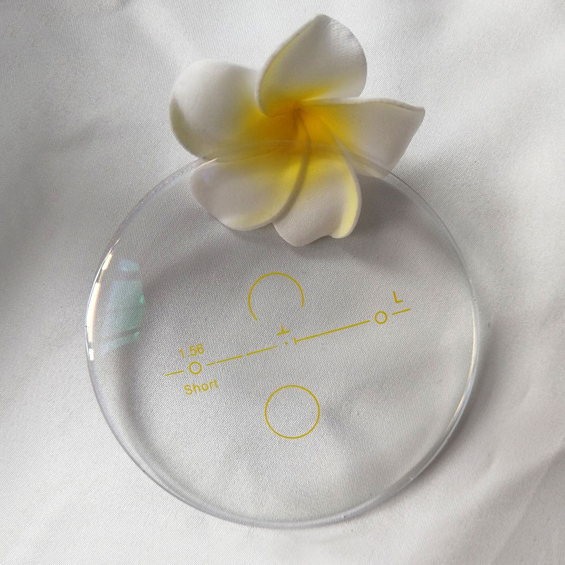 1.56 累進レンズ HMC