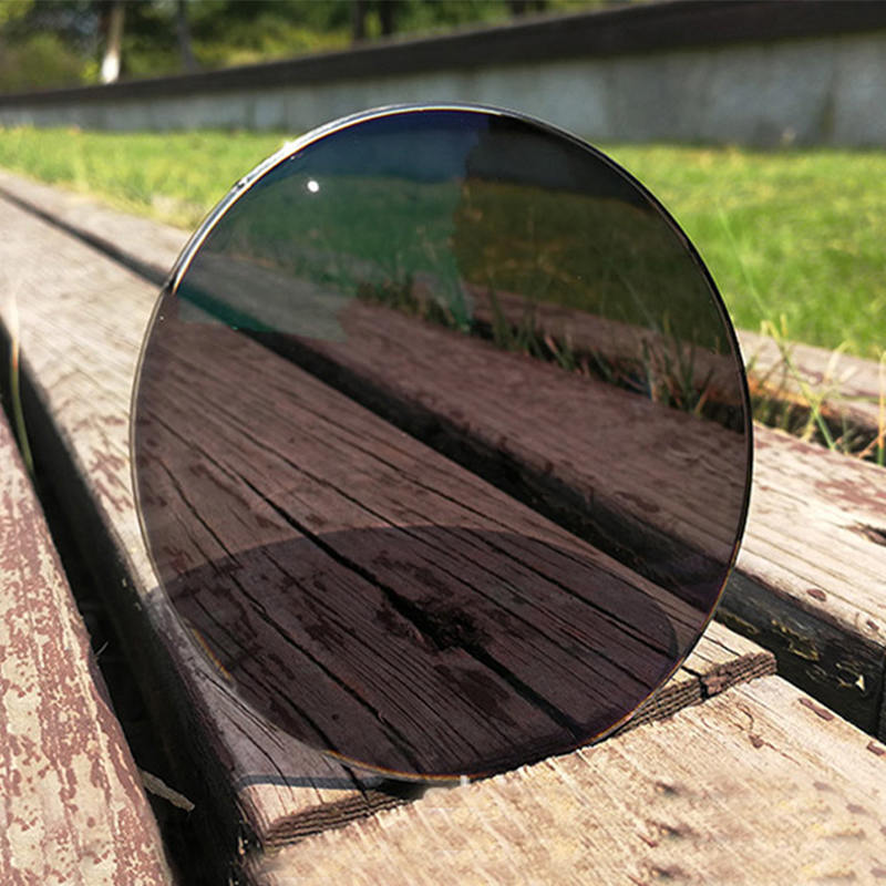 1.56 二焦点フォトクロミック フラットトップ レンズ HMC/SHMC