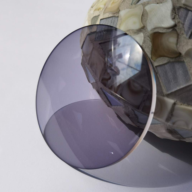 1.67 調光レンズ SHMC