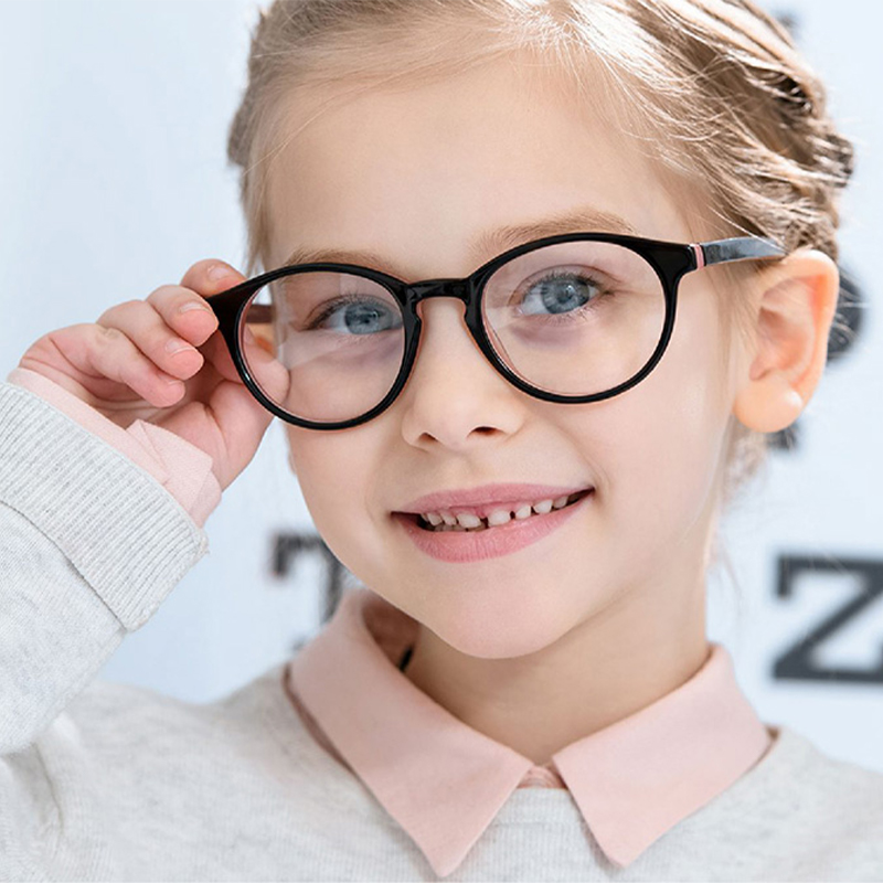 八角形円形近視制御レンズ